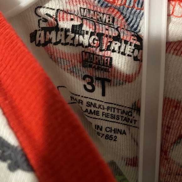 Marvel pjs set - Picture 3 of 3